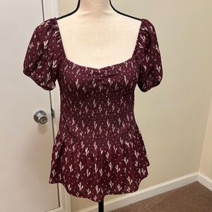 Cowgirl Hardware Burgundy Smocked Top size Large